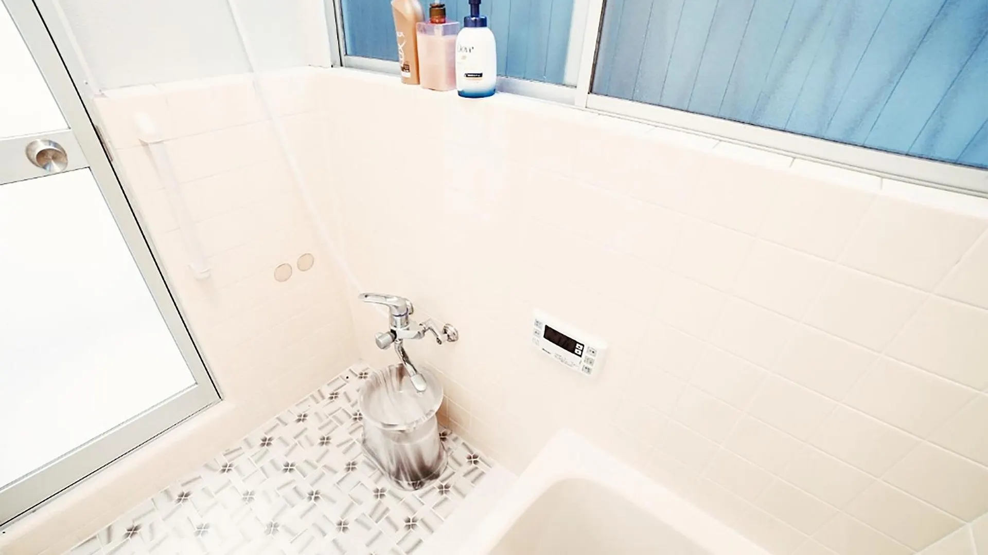 Apartment 本町1丁目b Honcho 1-Chome B Tokyo