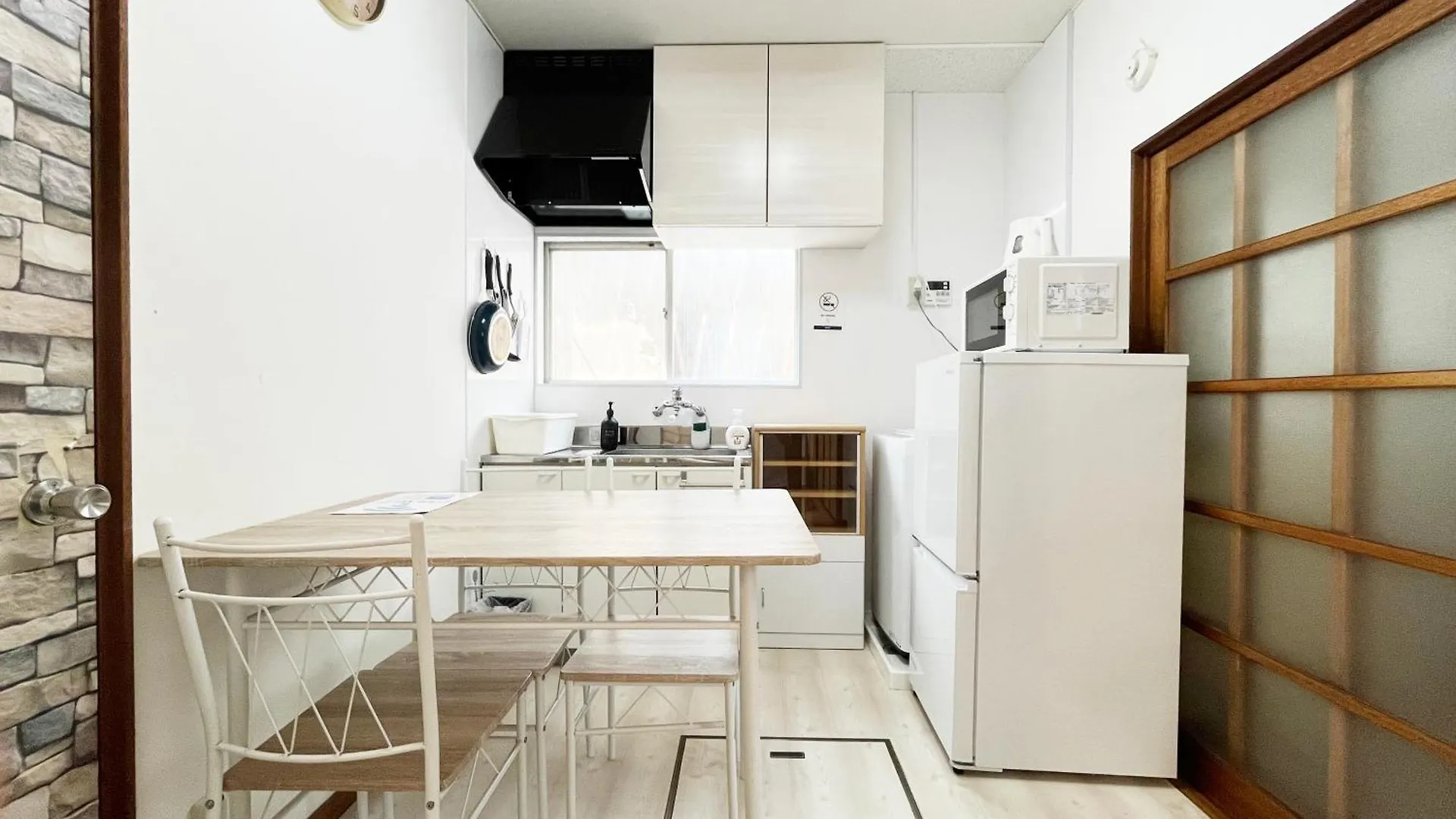 本町1丁目b Honcho 1-Chome B Tokyo Apartment